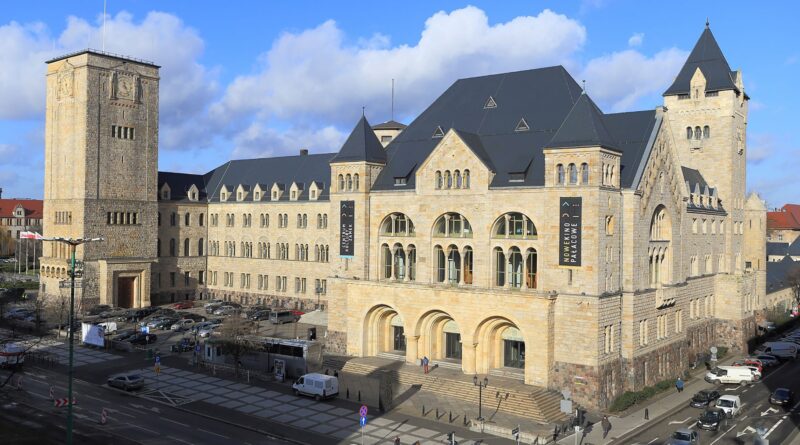CK-ZAMEK-